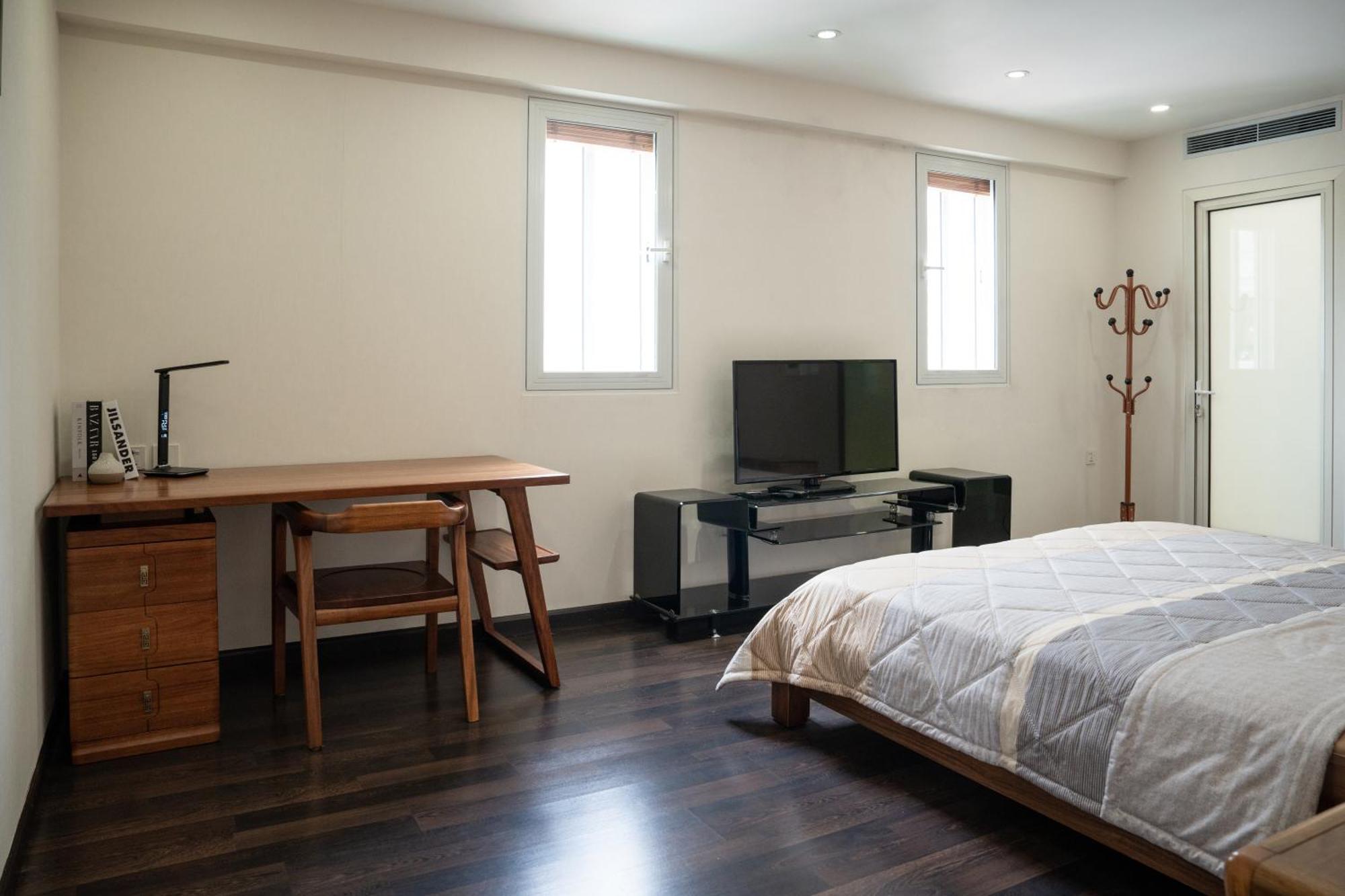 Viet Vuong Building Ha Noi Capital Apartment - Hanoi — Photos 3